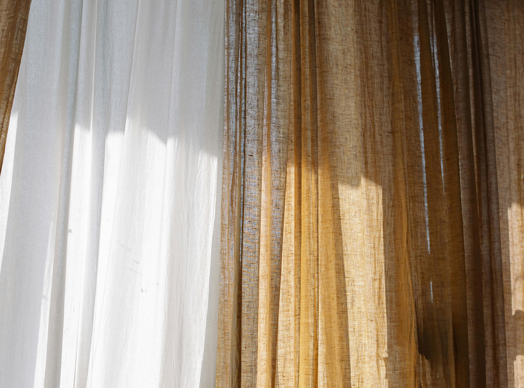 Sonnenschutz für Mietwohnungen – Welche Lösungen sind, erlaubt und was ist sinnvoll?